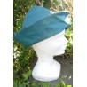 Chapeau de pluie bleu