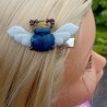 barrette insecte bleu